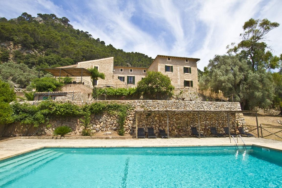 665e3353c5a0a1298b58f0408e39e998