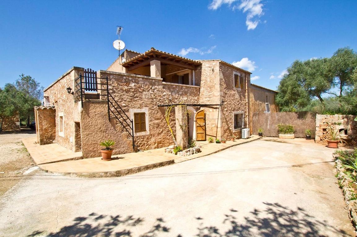 0d422469a7bfe49699e19d8d898530d7