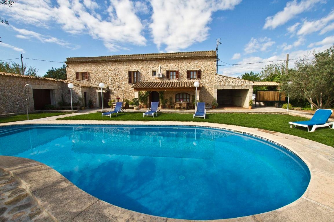 569585164bf57f8a1e8703b19497bdbc