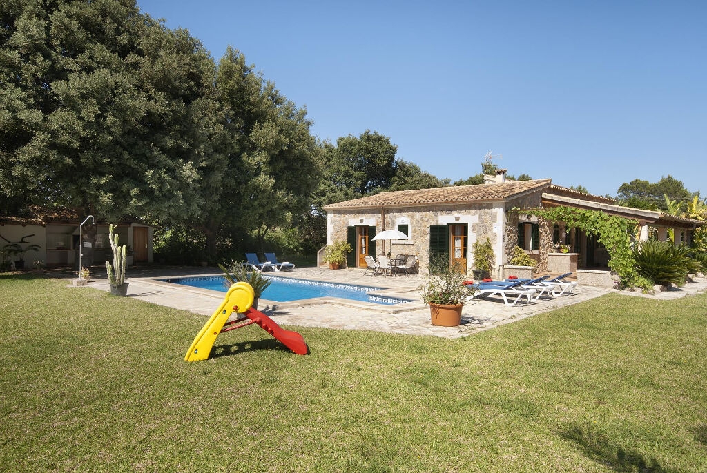 5b98a51d844cf083418c7193dcee292b