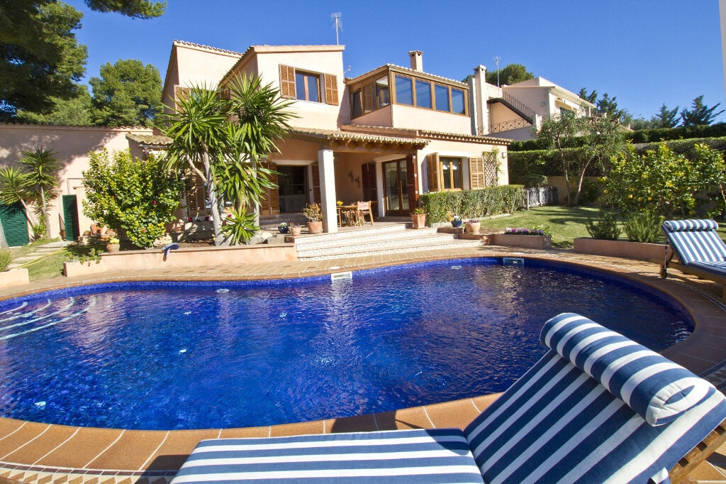 83a9554230ed6e6cccfe522a2a4bd53e