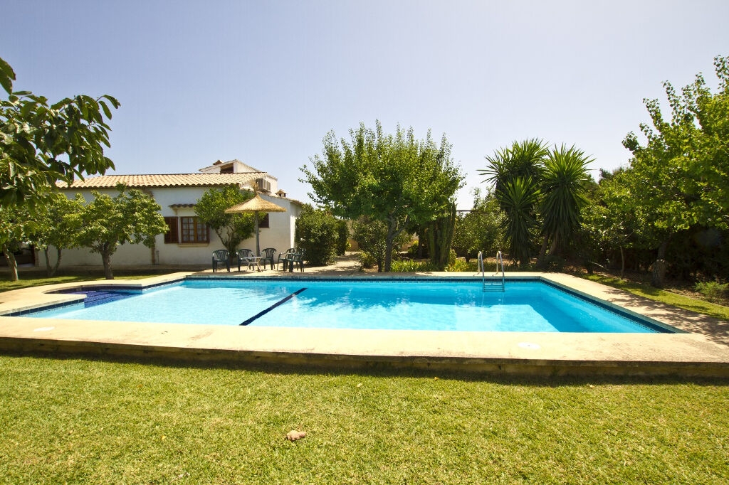 97a787f8d6fb66aaef15fa858aa433ea