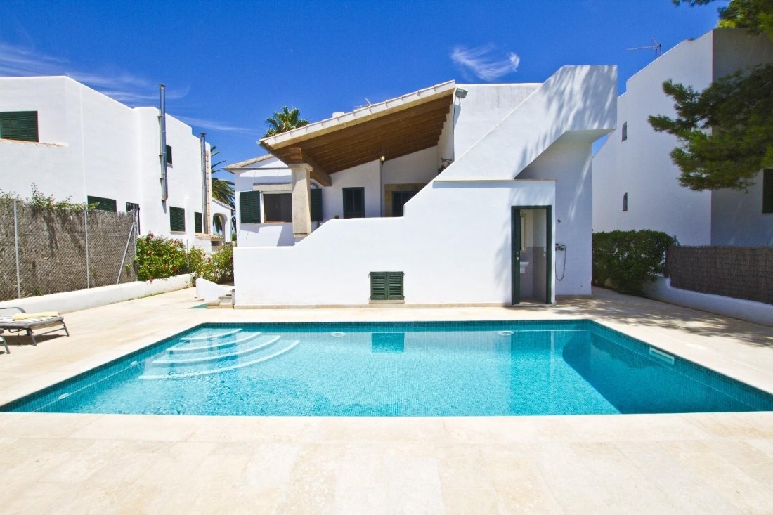 fff4548682445ceca36c12620f894d26