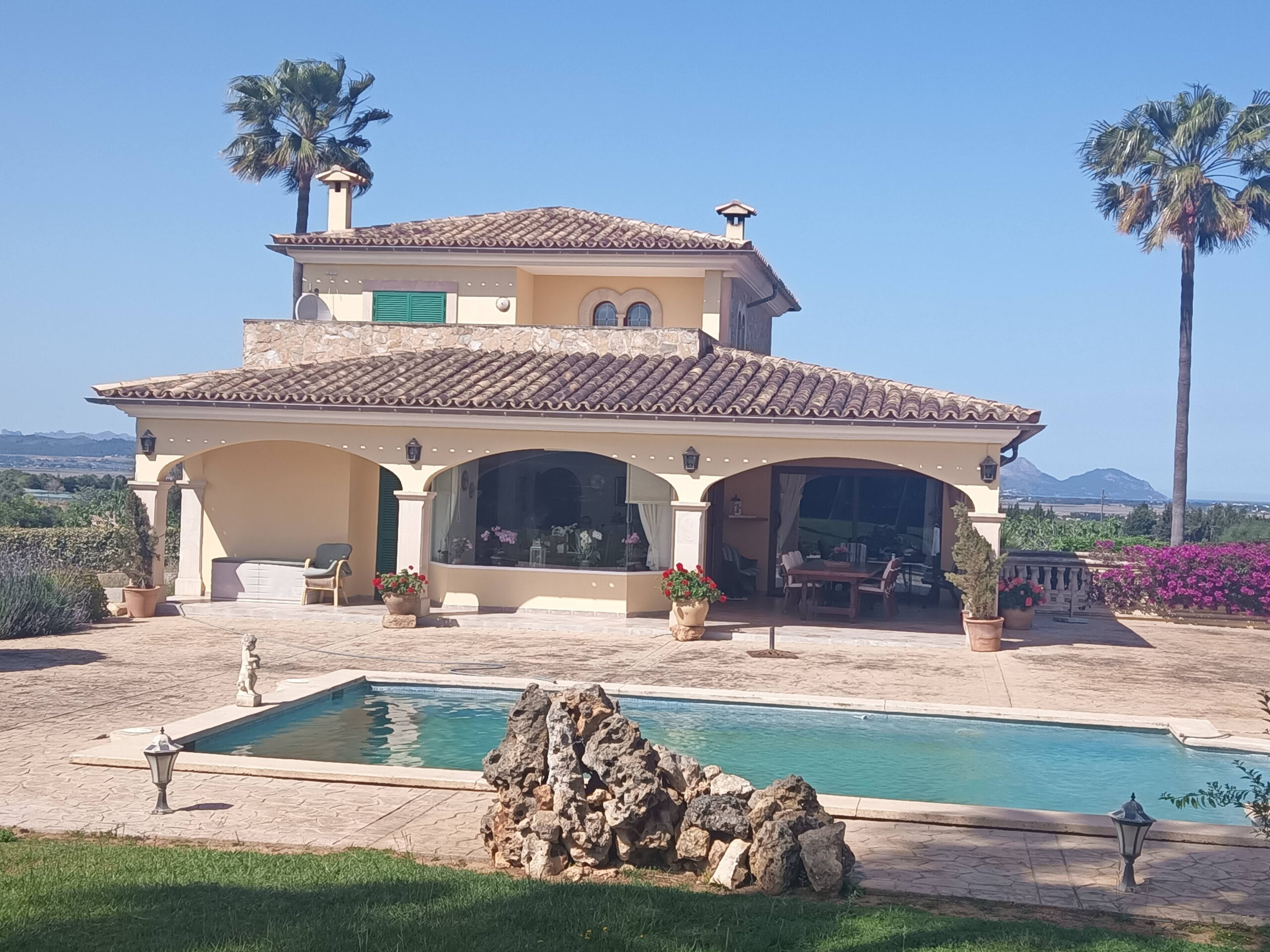 4a76e83cdef04170824f4c440ecbc2bb scaled