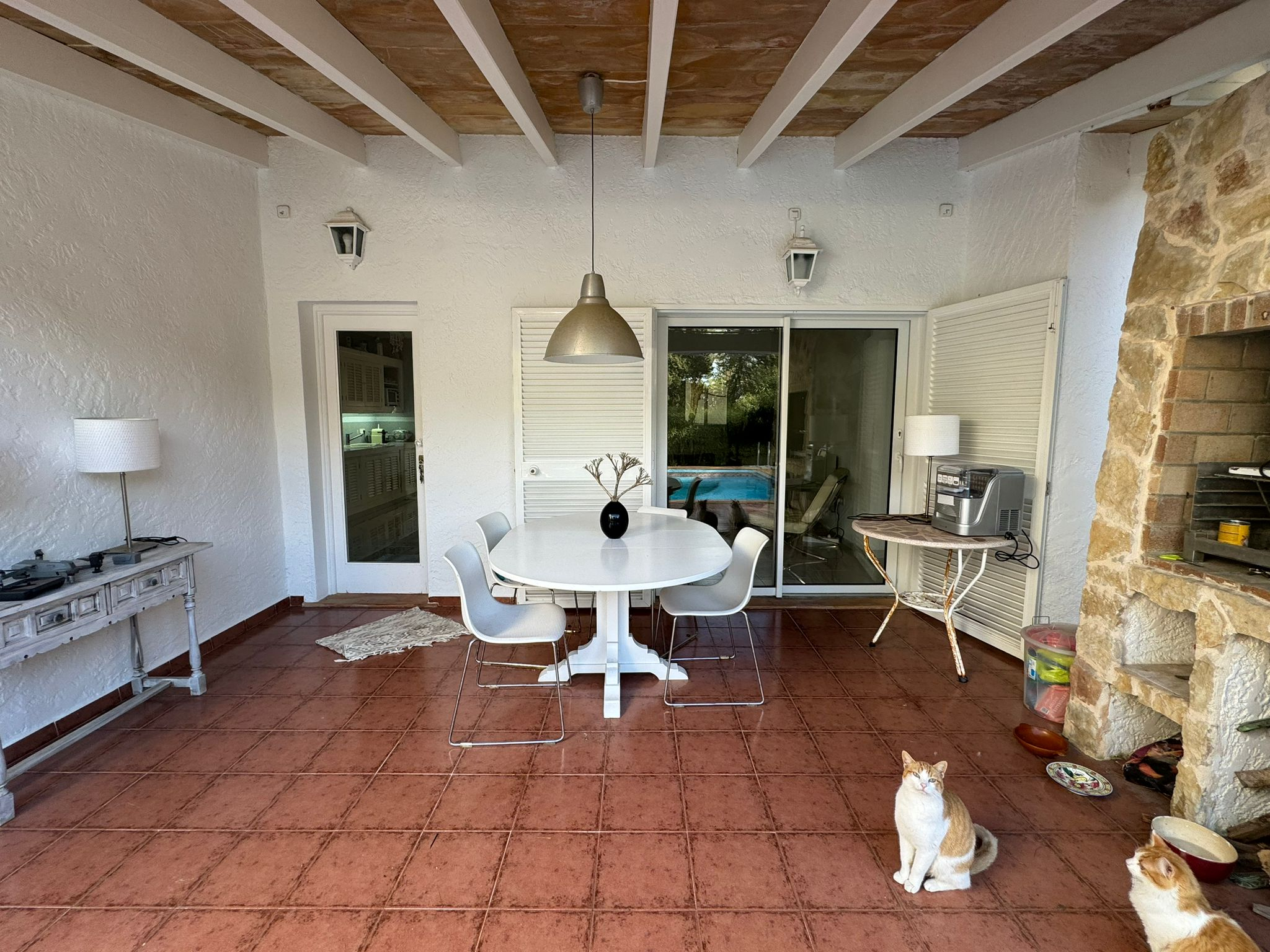 fc5d9d8578a06f6d4c69c78df34d3f3a